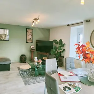Apartment Du Marche 